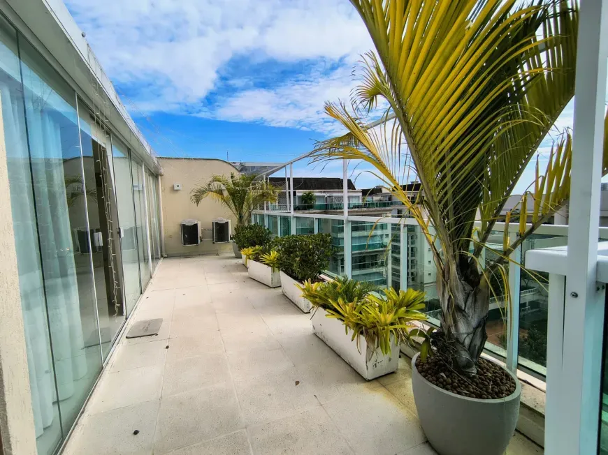 Furnished penthouse apartment with 2 bedrooms — photo 15