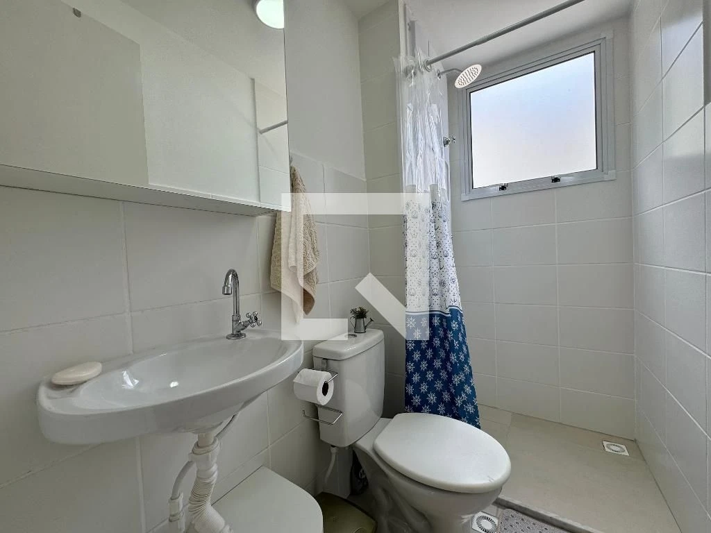 Furnished 2-bedroom apartment with 1 bathroom and mountain view — photo 7