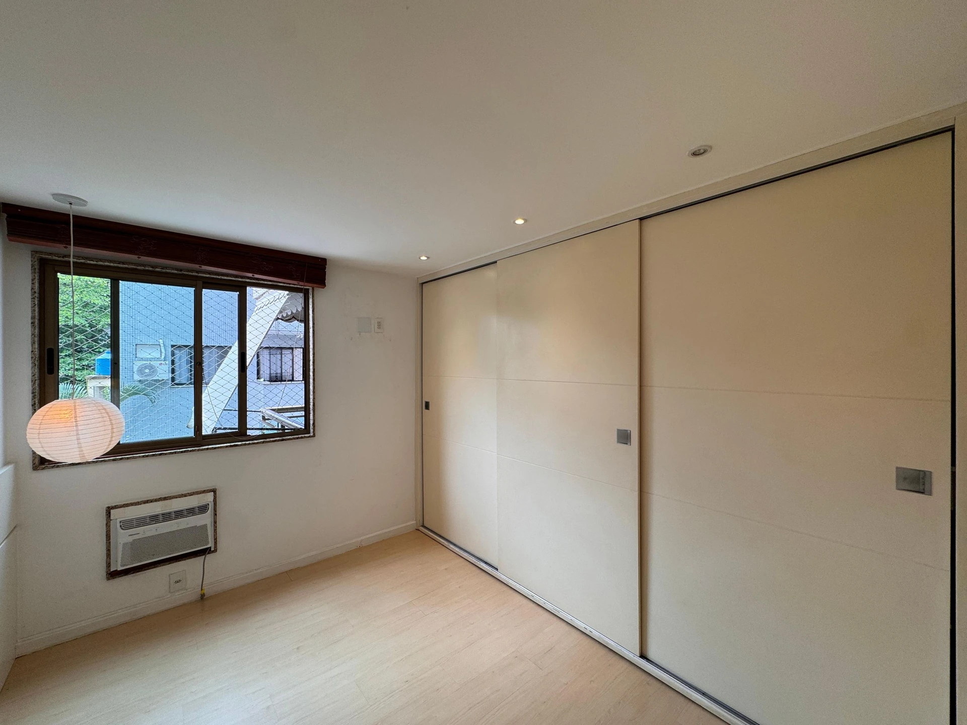 Apartamento mobiliado, 90 m², com varanda envidraçada — photo 5