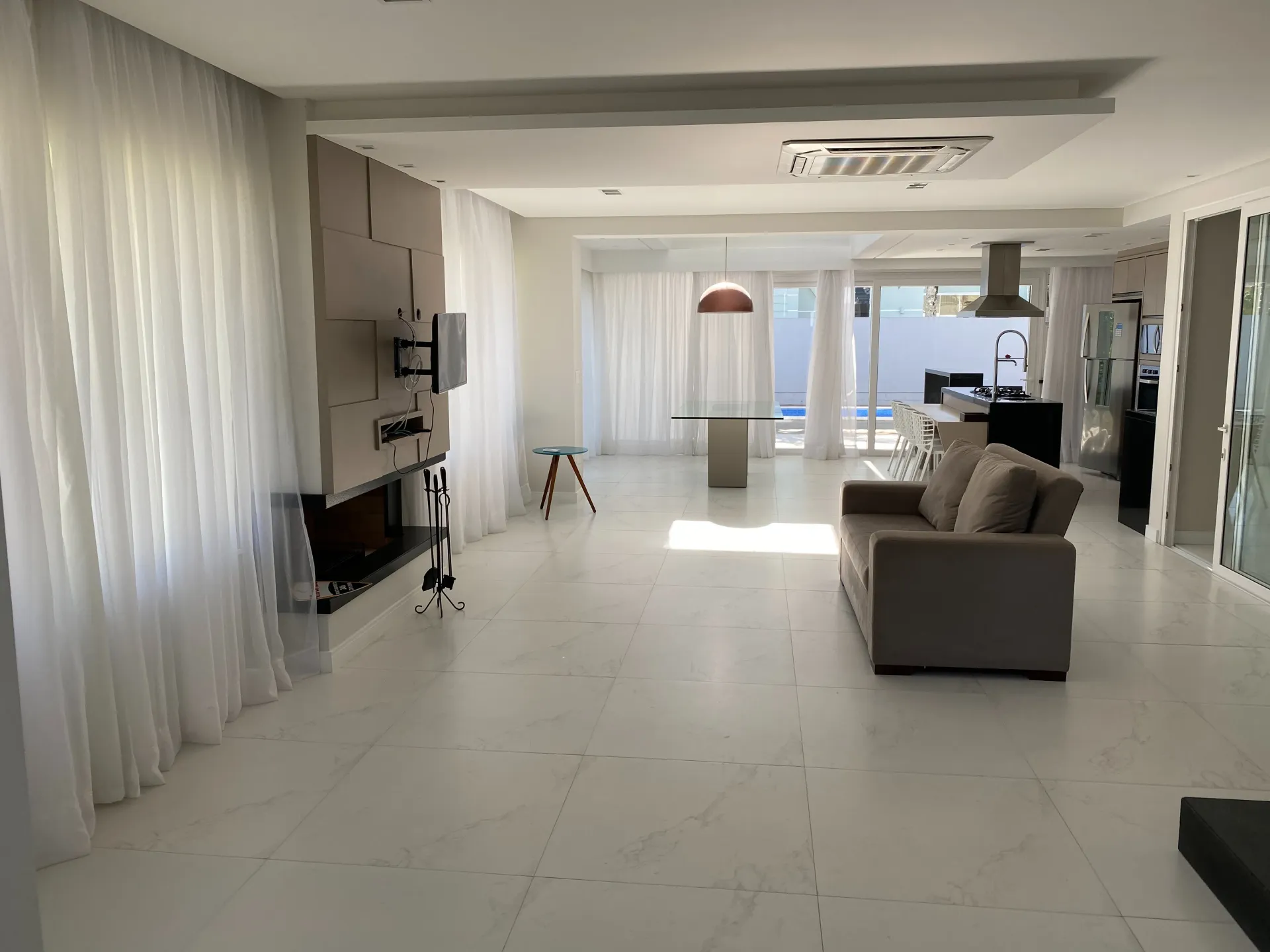 Furnished house for rent with 6 bedrooms and 450 m² — photo 4