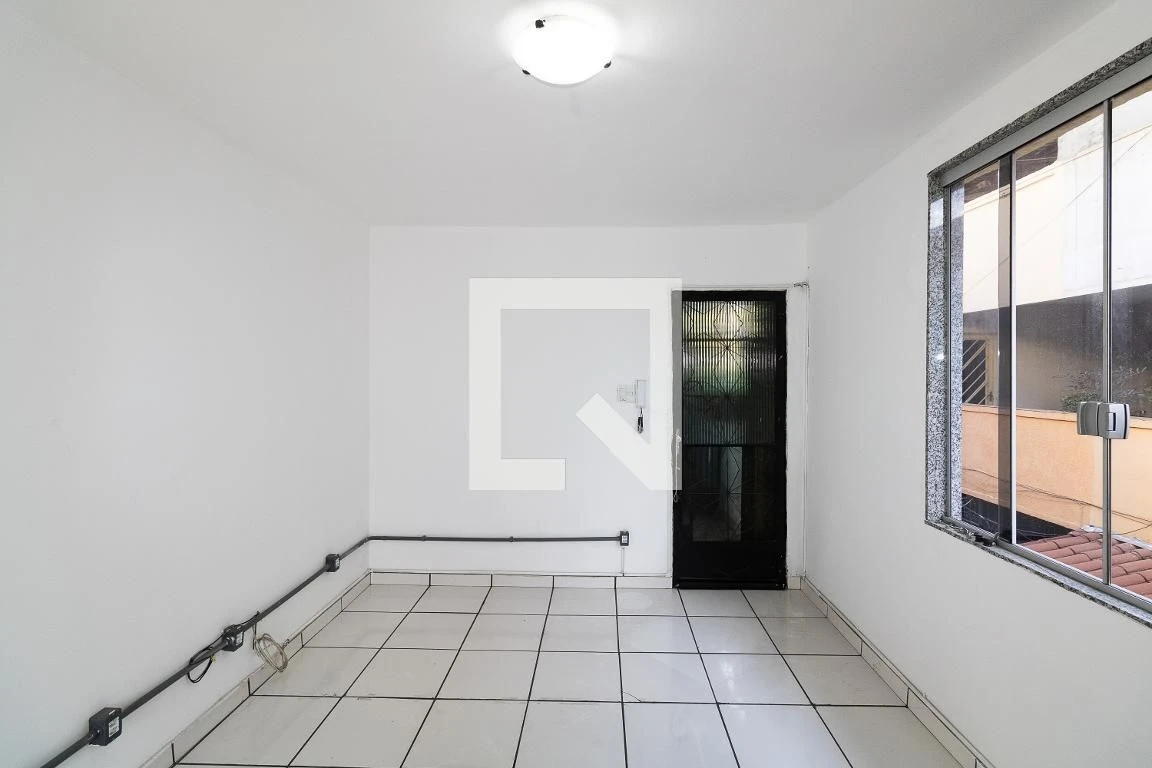 3-bedroom apartment with a separate gas-stove kitchen — photo 39