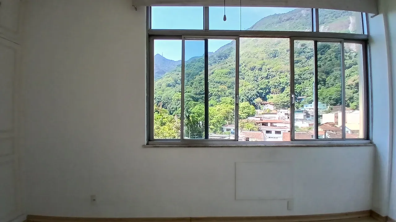 Vista a la montaña y 3 dormitorios: departamento de 148 m² — photo 47