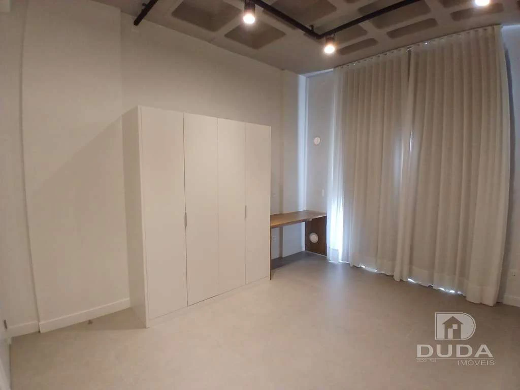Apartamento de 1 quarto com cozinha aberta e 1 vaga — photo 5