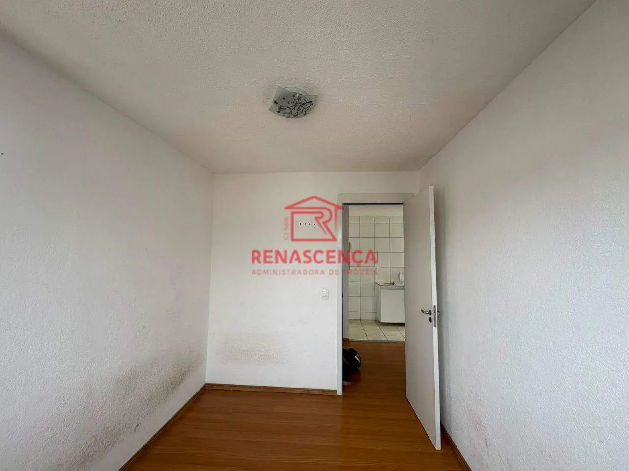 2-bedroom apartment with no parking included — photo 15