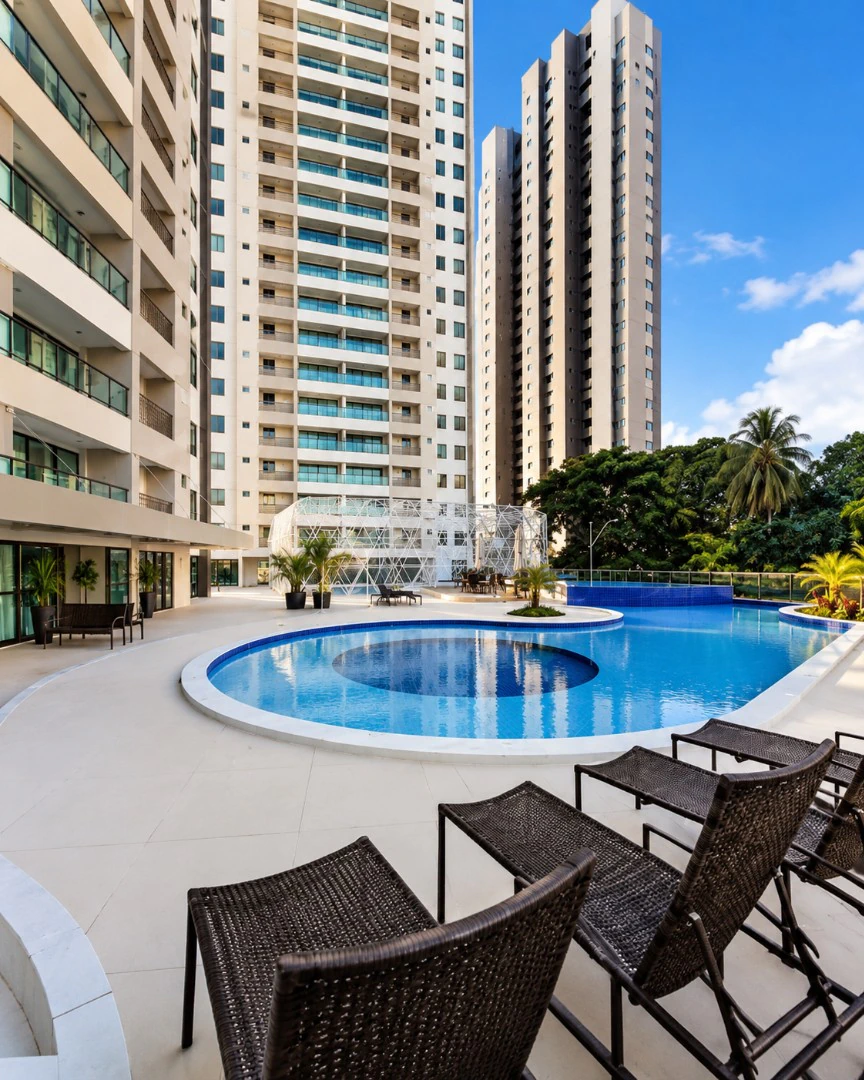 3-bedroom apartment with a water view in João Pessoa — photo 30
