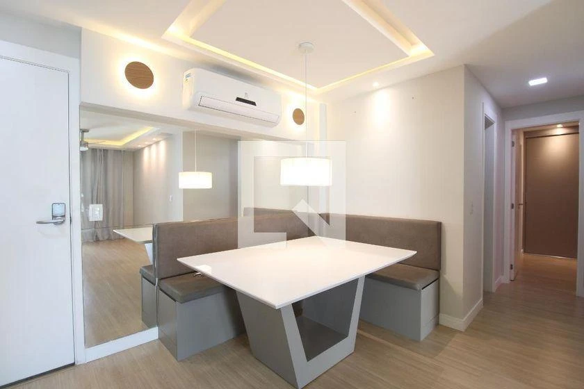 Home office in a 2-bedroom apartment, 74 m² — photo 9