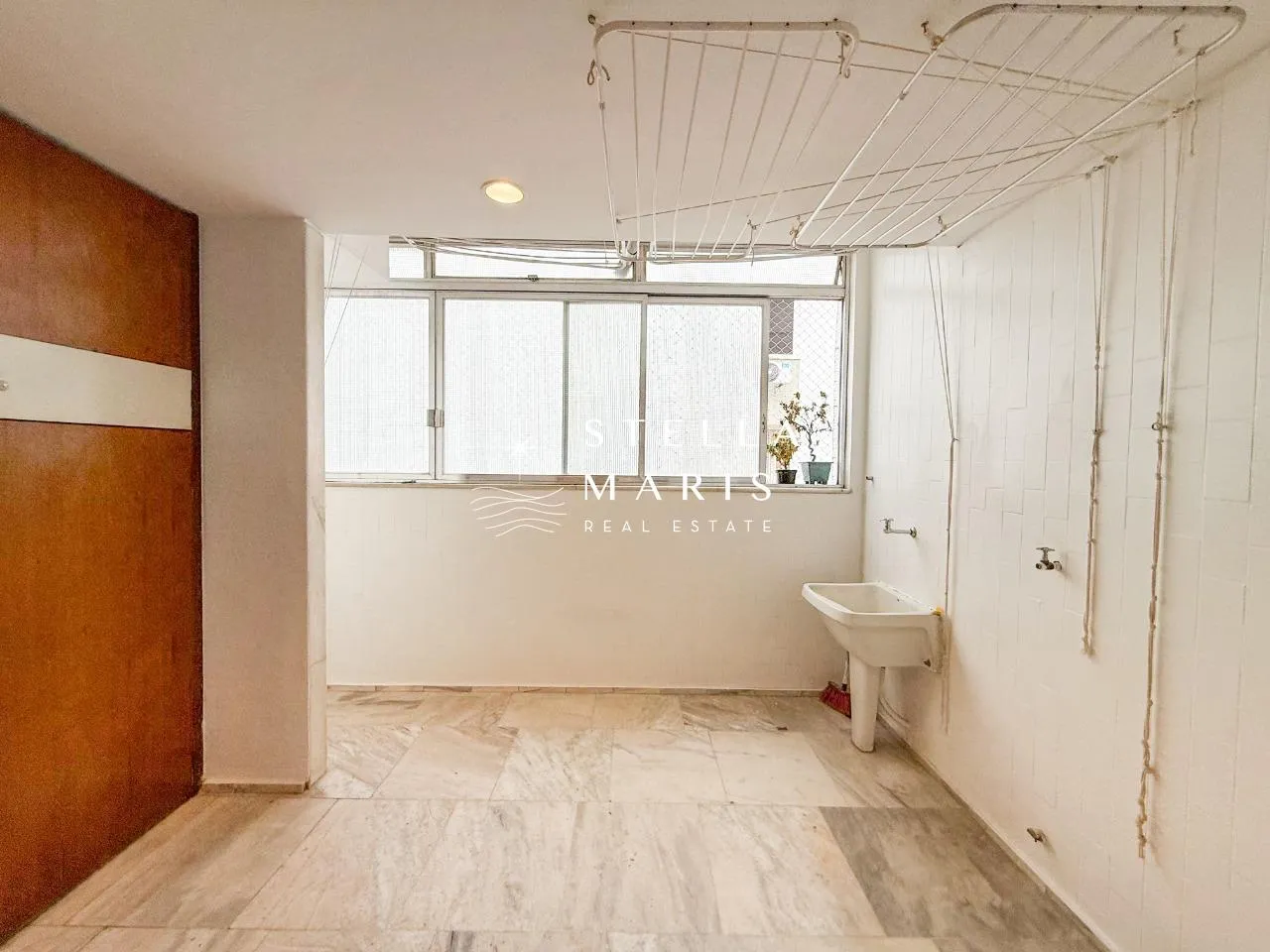 Rental apartment with 3 bedrooms and 3 bathrooms — photo 24