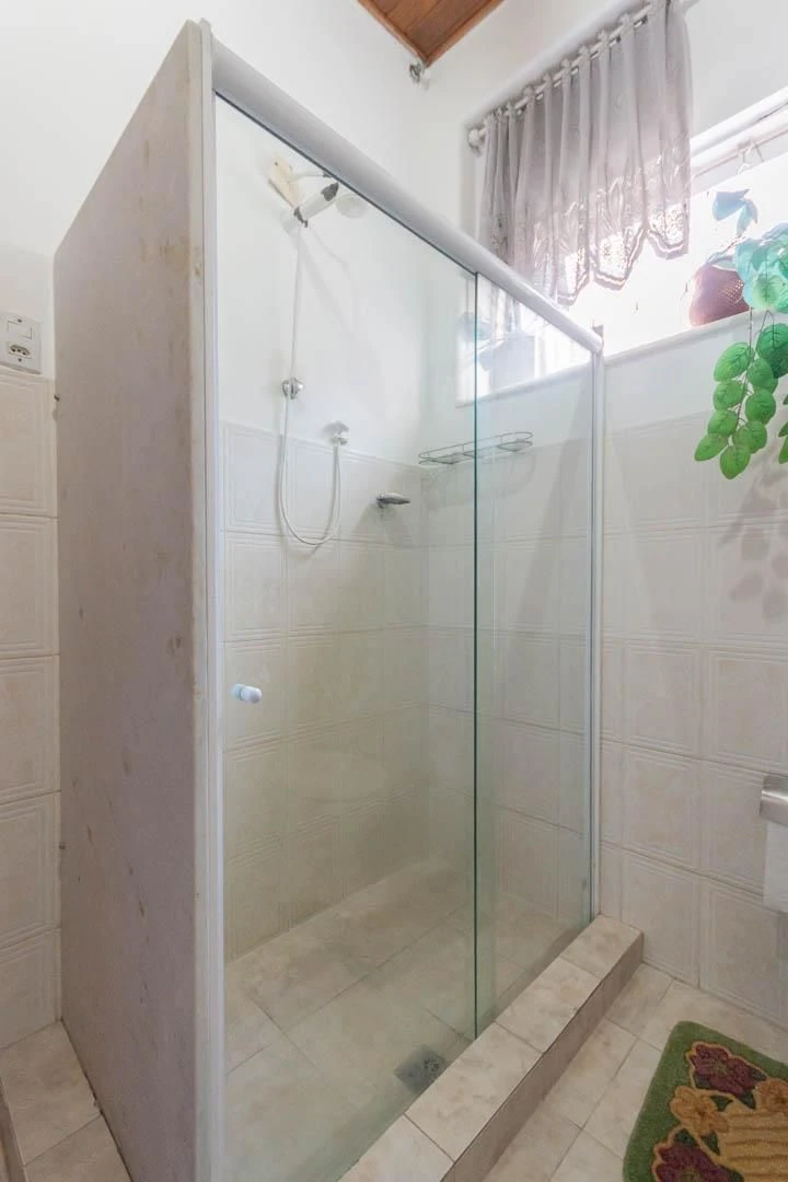 Меблированный дом с 4 спальнями и газовой кухней — photo 56