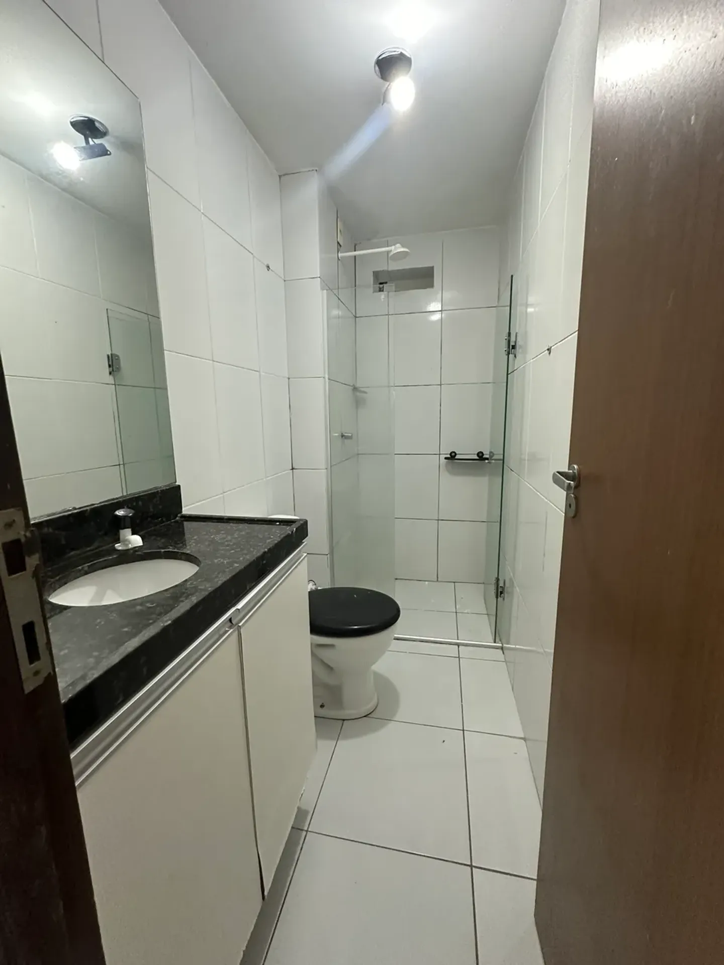 Квартира на першому поверсі з 3 спальнями та 1 місцем — photo 6