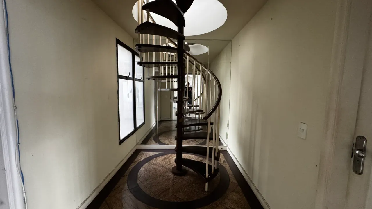 Duplex 469 m² with 5 bedrooms and a gas stove kitchen — photo 16