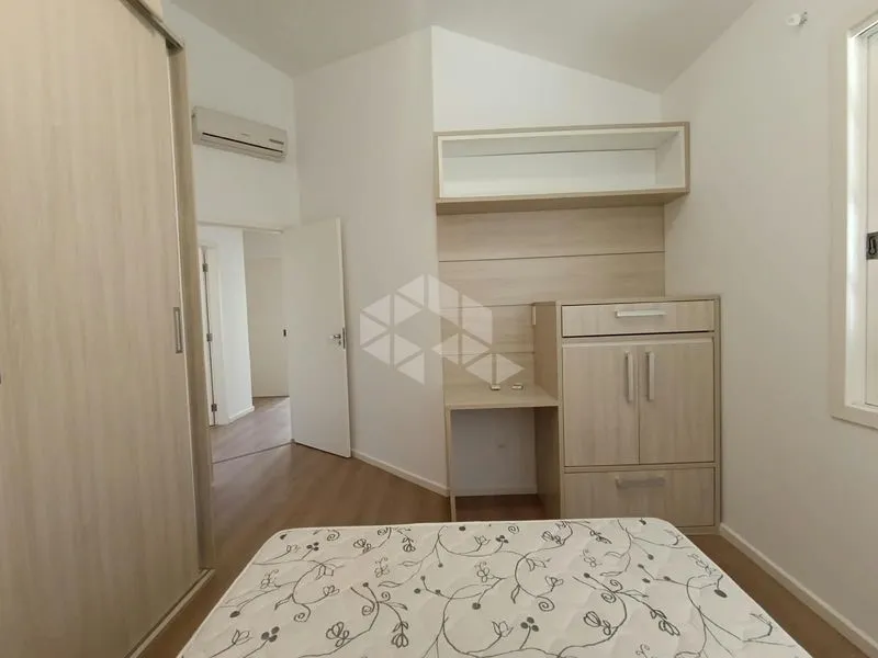 Furnished house, 222 m², with a bathtub — photo 31