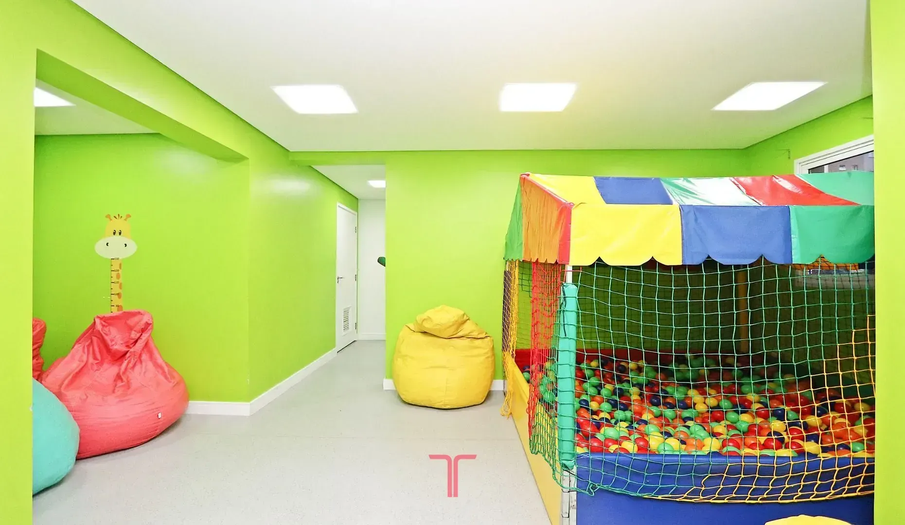 Departamento de 1 dormitorio en edificio con piscina — photo 66