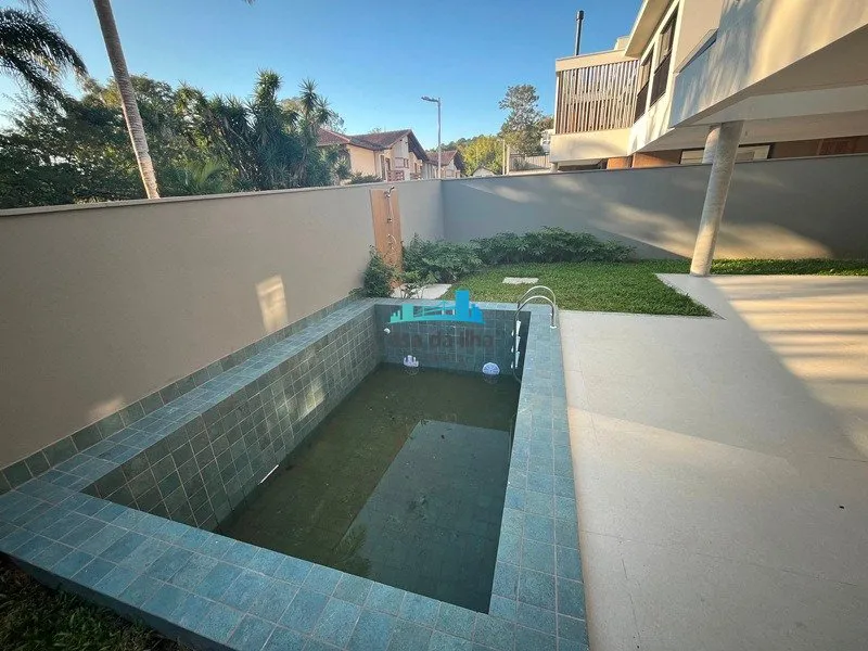4-bedroom house with a garden in Florianópolis — photo 11