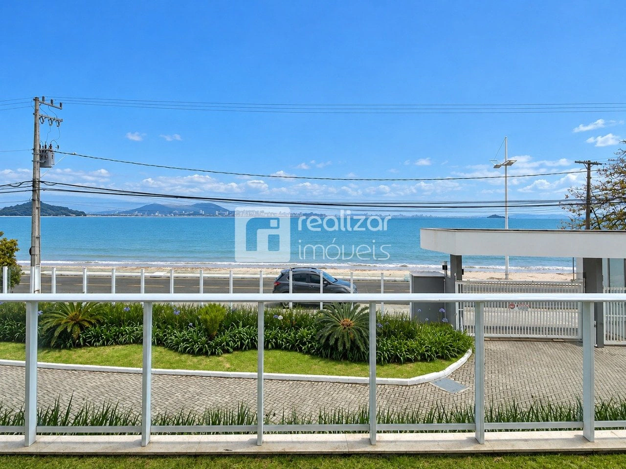 Apartment, 200 m², with a water view — photo 30