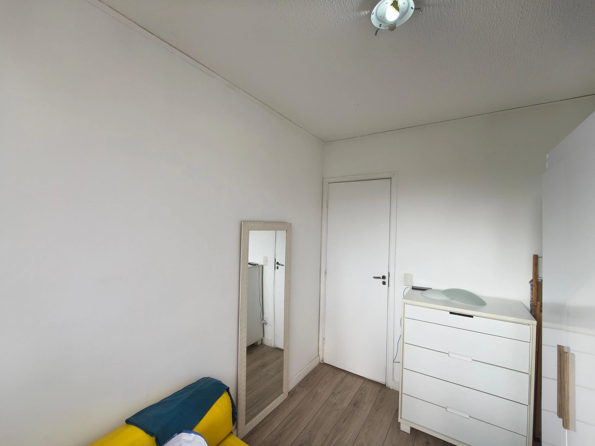 Washing machine in a 2-bedroom apartment, 46 m² — photo 28
