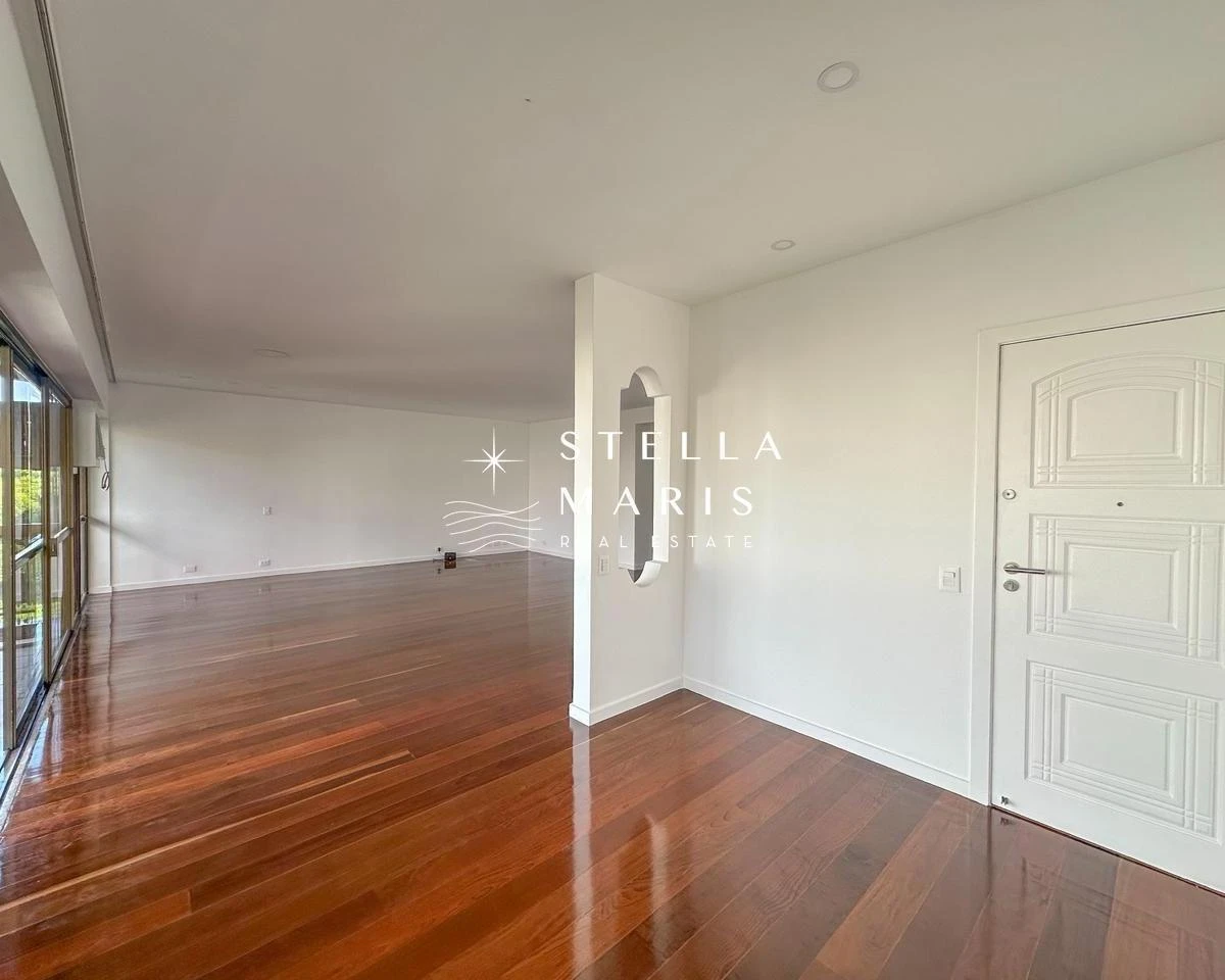 4-bedroom apartment with 227 m² and 3 parking spaces — photo 7