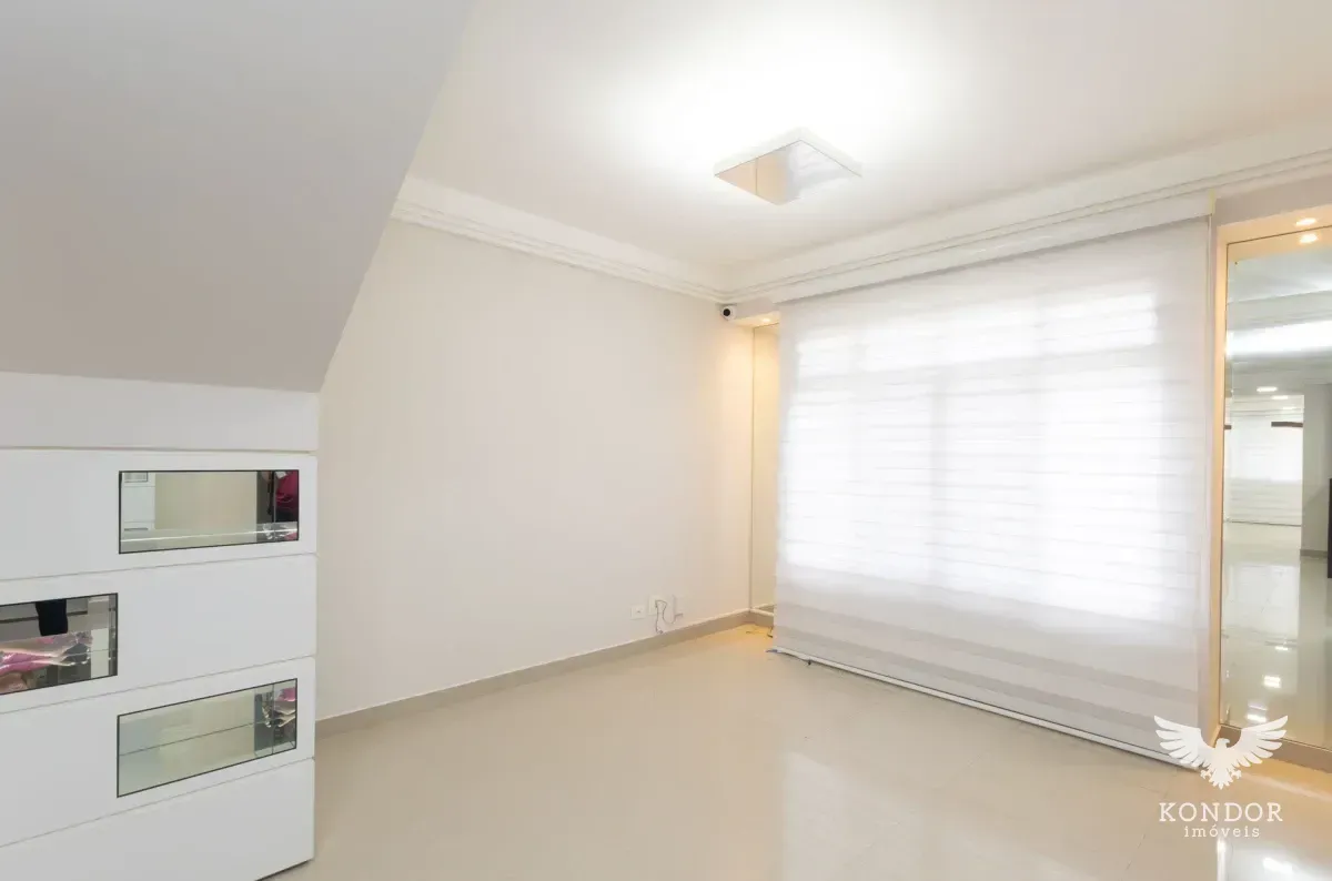 3-bedroom house with a home office in Curitiba — photo 4