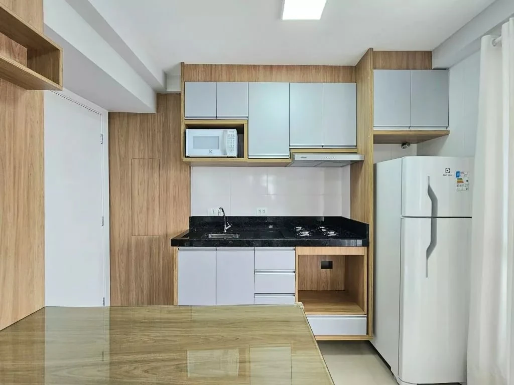One-bedroom apartment with a grill on the balcony — photo 14