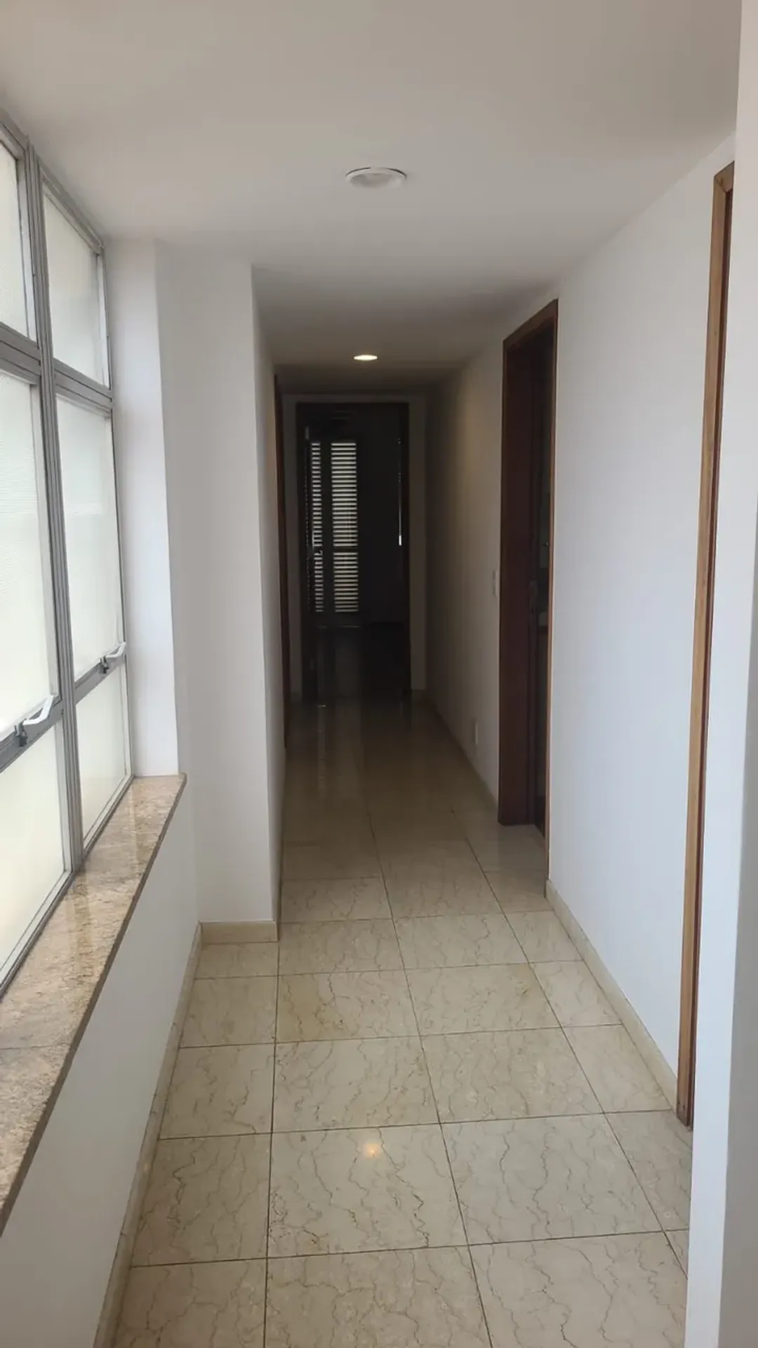 3-bedroom apartment with a bathtub in Rio de Janeiro — photo 22