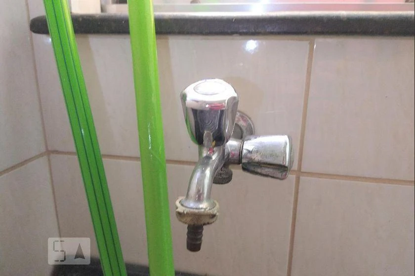 Невелика квартира з 2 спальнями 55 м² і окремою кухнею — photo 48