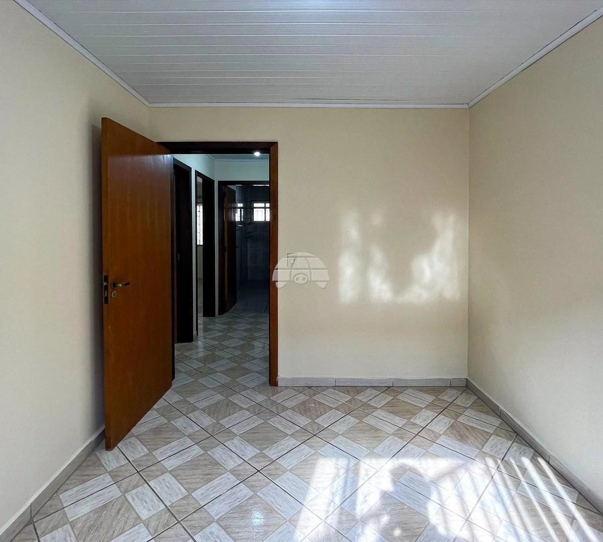 3-bedroom, 100 m² house in Curitiba — photo 3