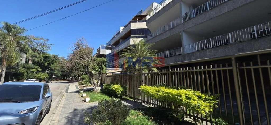 Top-floor apartment with 2 bedrooms and private BBQ — photo 18