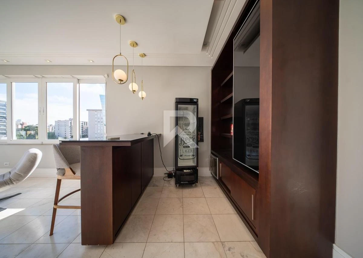344 m² apartment with floor-to-ceiling windows and a bathtub — photo 49
