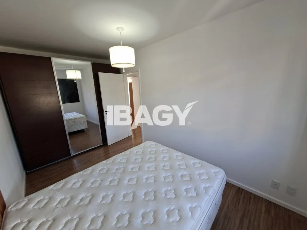 Furnished apartment with 2 bedrooms and 71 m² — photo 3