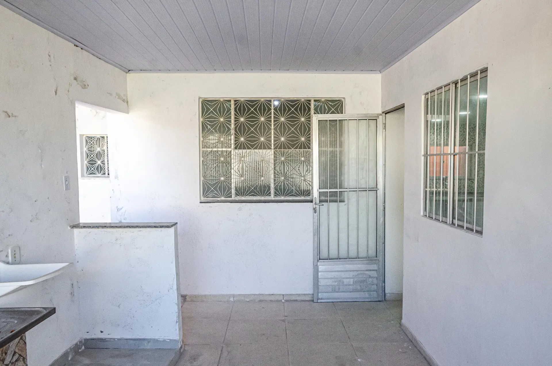 House, 75 m², with a grill on the balcony — photo 22