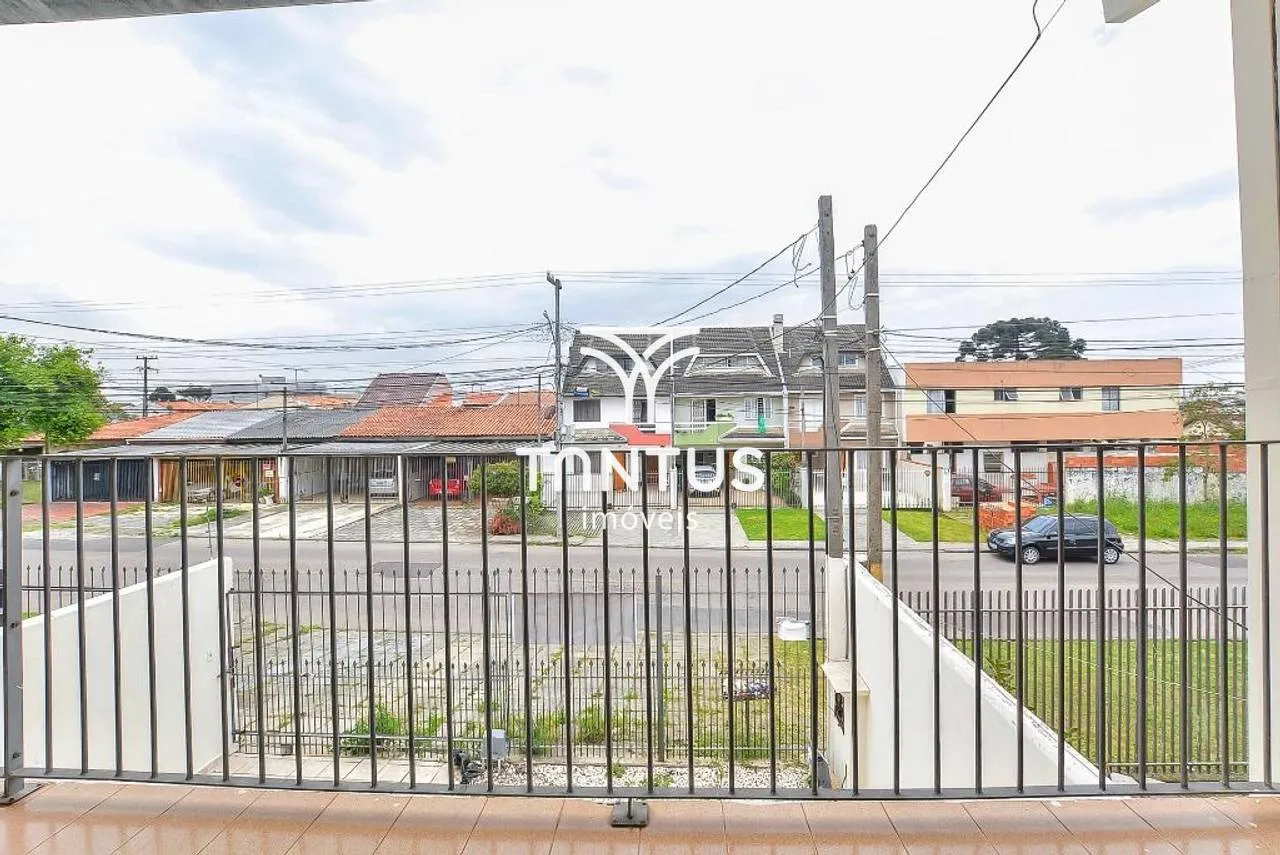 3-bedroom house with a grill on the balcony in Curitiba — photo 15