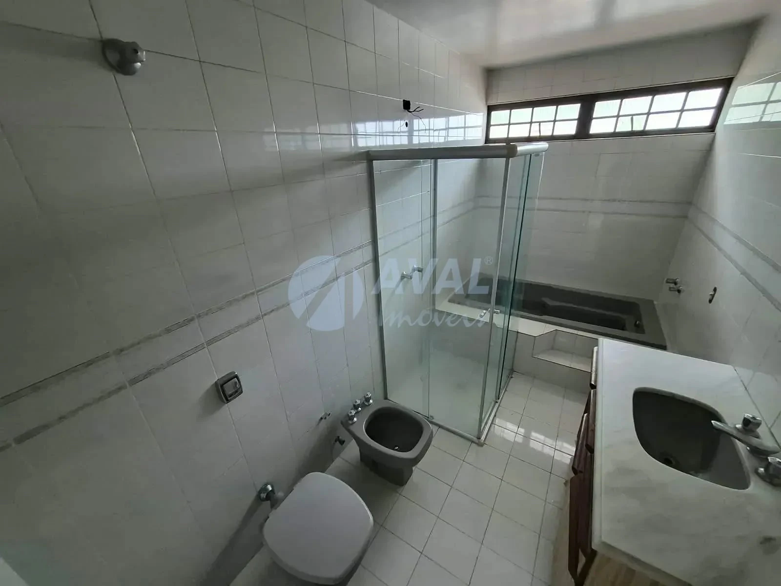 House, 240 m², with a private BBQ — photo 7