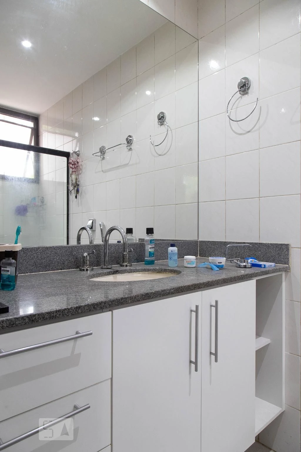 Apartamento mobiliado com 4 dormitórios e suíte — photo 63