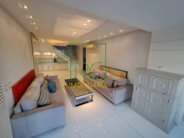 Penthouse with 3 bedrooms and 274 m², glass balcony — photo 15