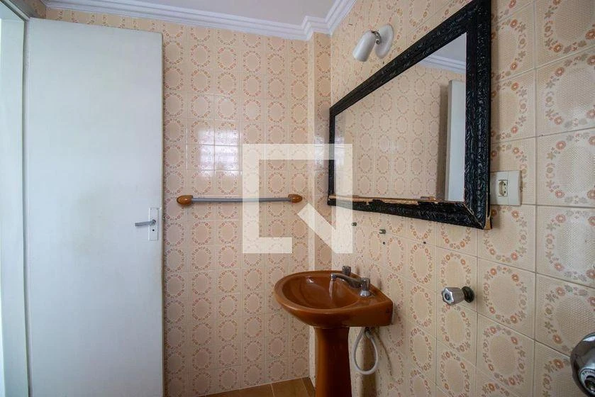 3-bedroom apartment, 60 m² — photo 13