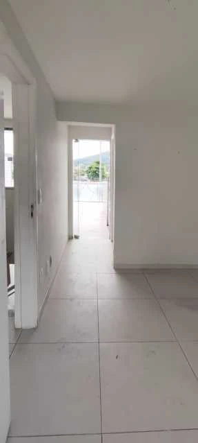 Duplex top-floor home with 3 bedrooms and 1 suite — photo 17