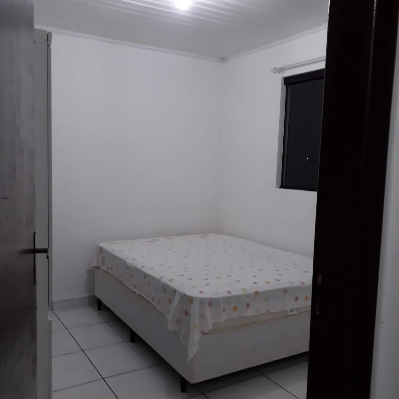 Furnished annual 1-bedroom apartment with 1 parking space — photo 5