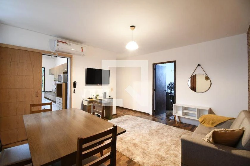 3-bedroom apartment with a bathtub in Curitiba