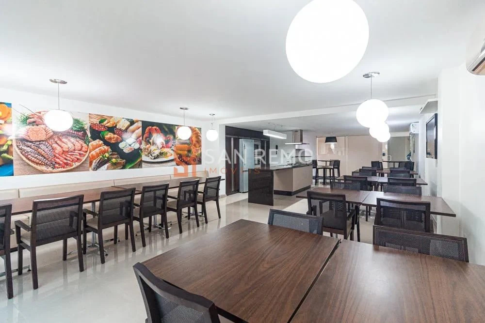 2-bedroom apartment in a building with a gym — photo 26