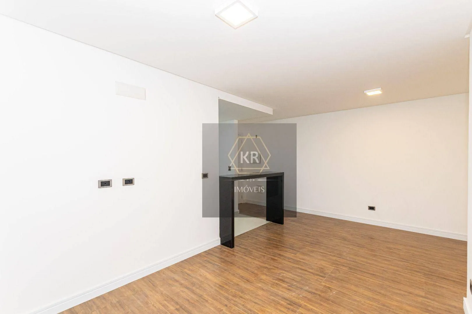 3-bedroom apartment with a private BBQ area — photo 25