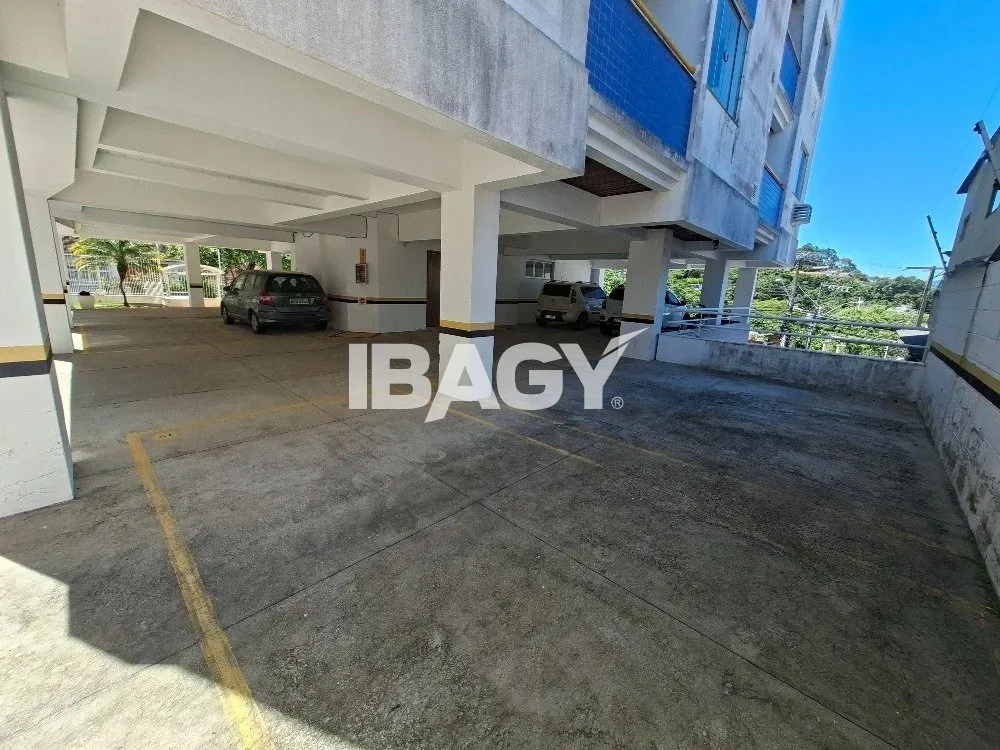 Apartamento de 2 dormitorios con 73 m², 1 plaza y balcón — photo 15
