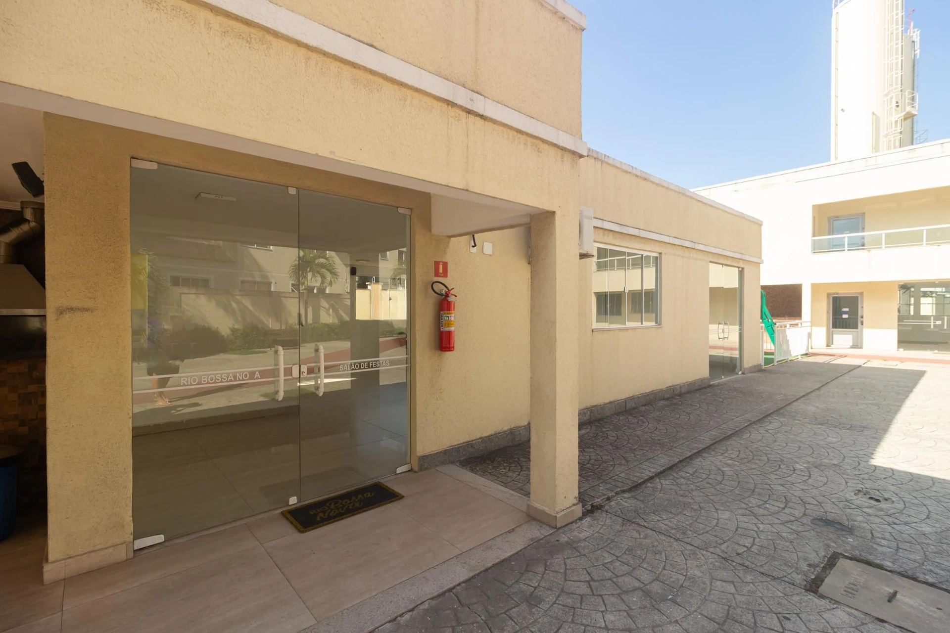 Furnished apartment with 2 bedrooms and 1 parking spot