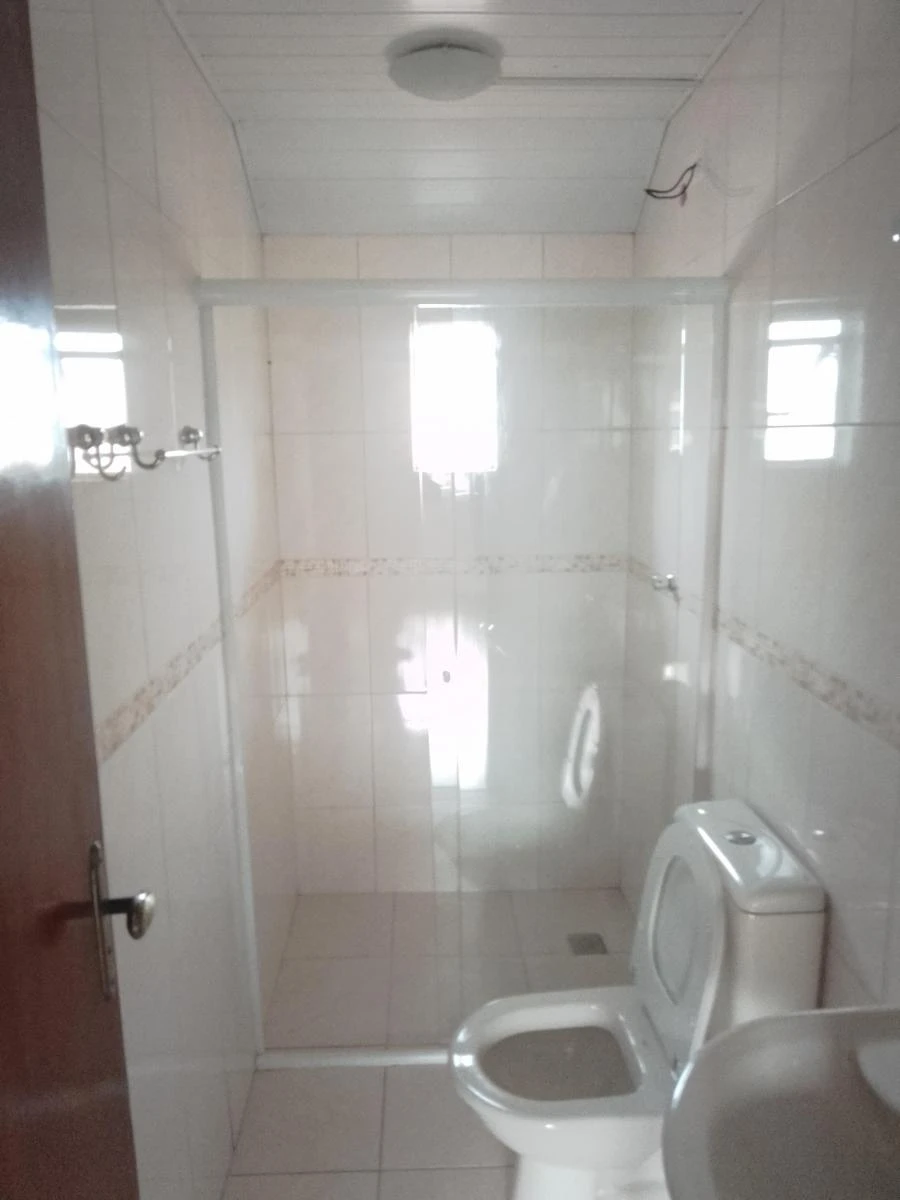 Casa con 5 dormitorios, 5 baños y cocina cerrada — photo 29