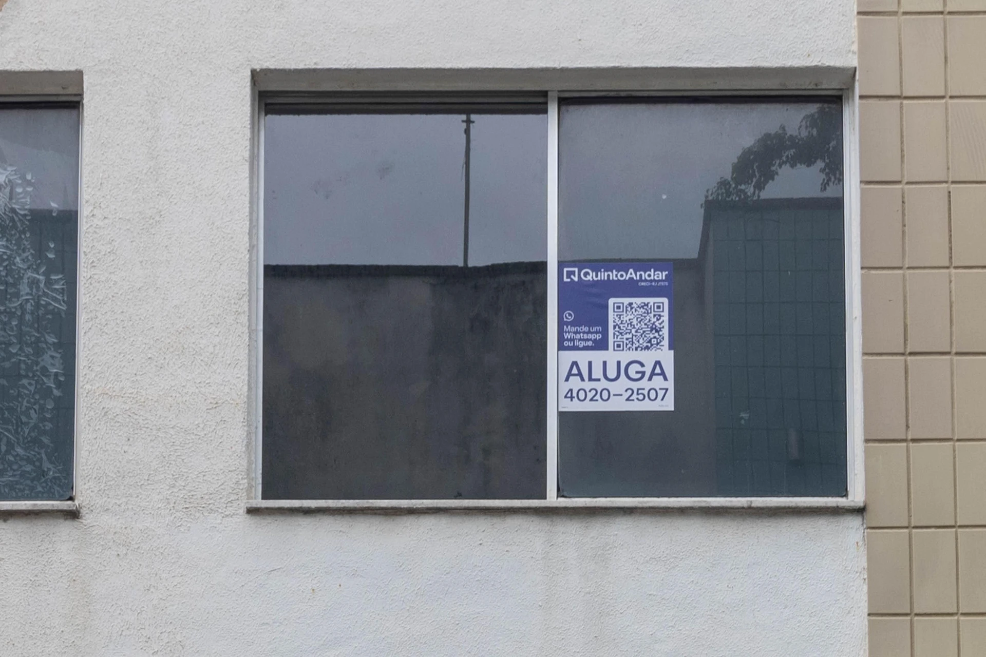 2-bedroom apartment in a building with a gym — photo 41