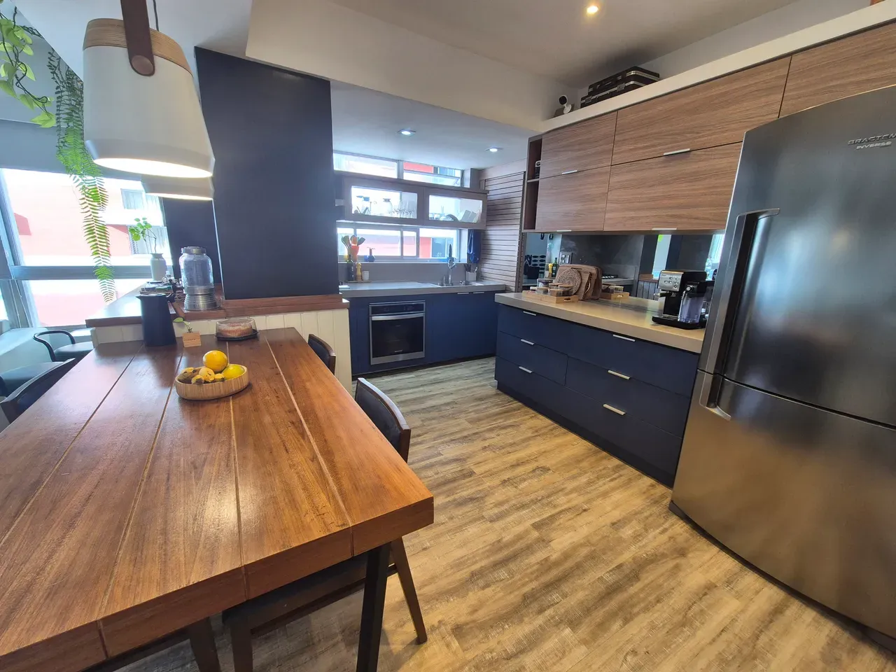 90 m² apartment with a home office and a washing machine — photo 15