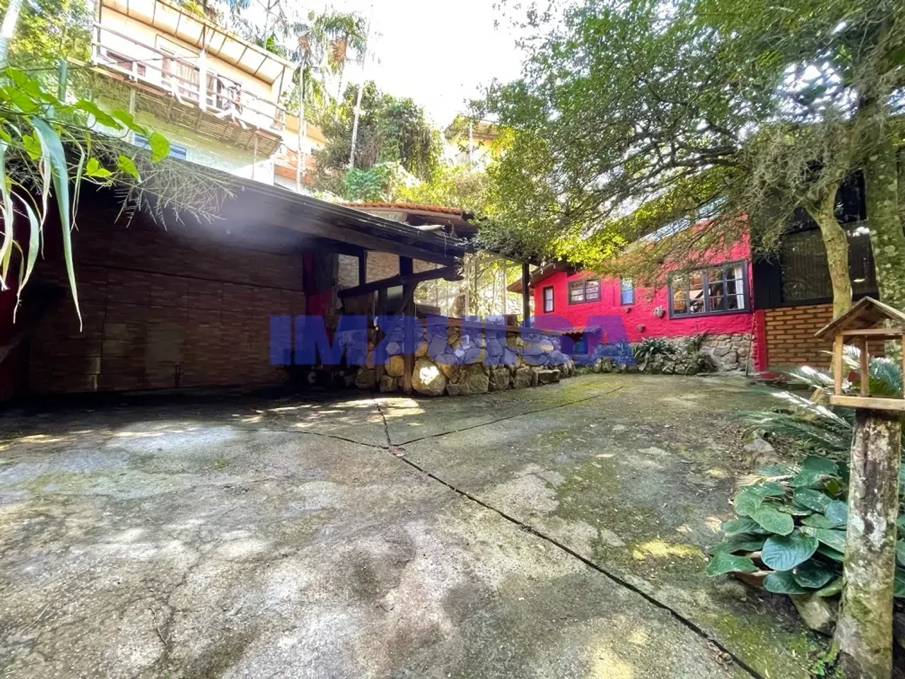 3-bedroom house with a fireplace in Florianópolis — photo 5