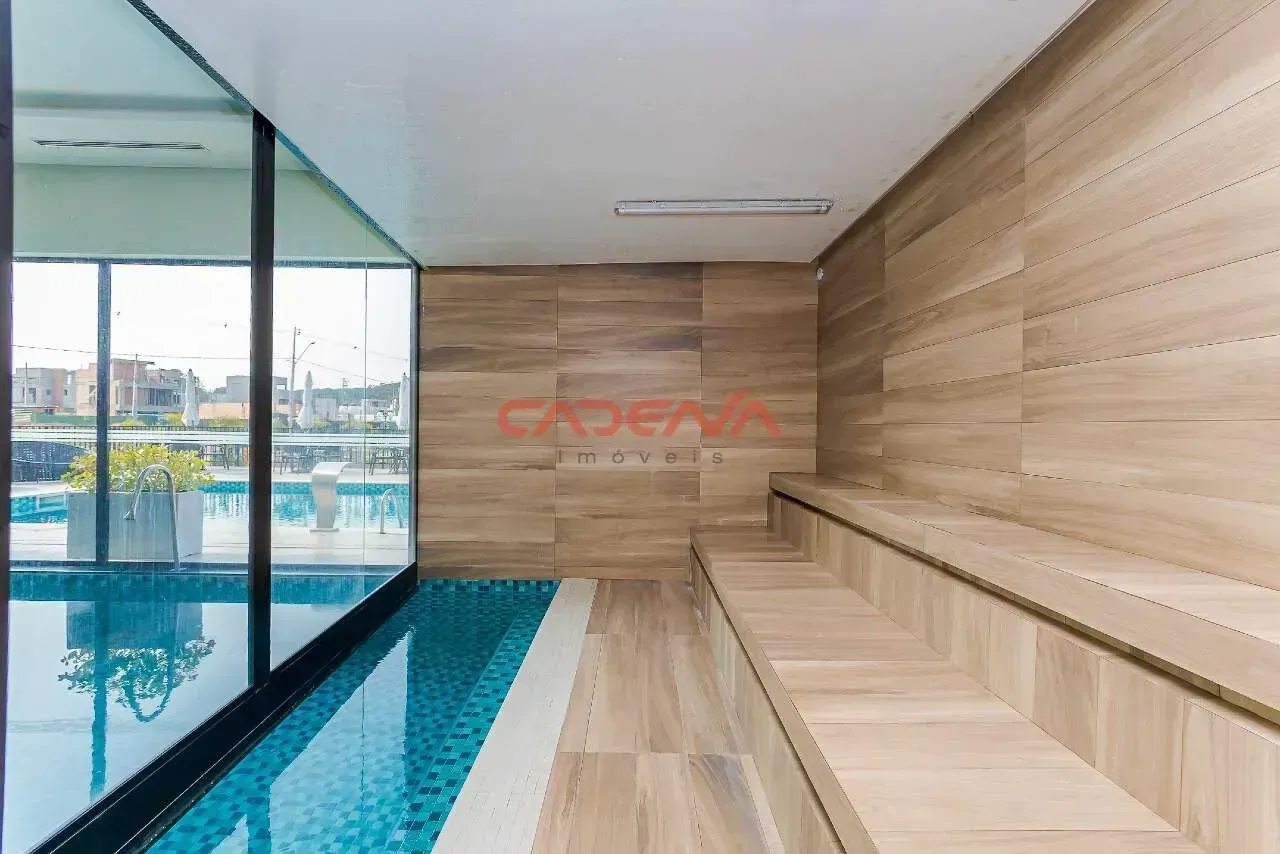 Balcony with a grill in a 3-bedroom house, 128 m² — photo 29
