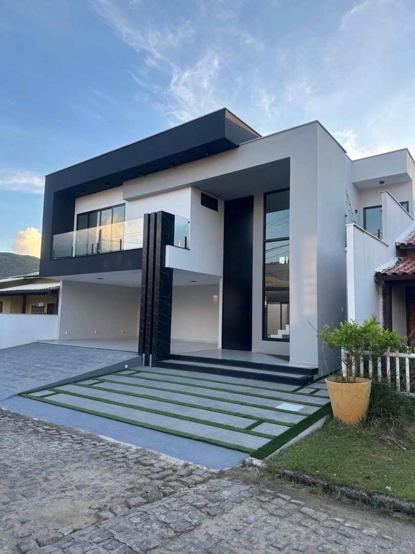 5-bedroom house with open-plan kitchen and 3 parking spaces — photo 11