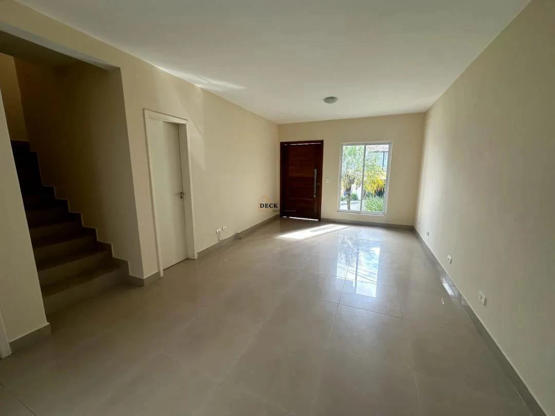 130 m² house with 3 bedrooms and 2 parking spaces
