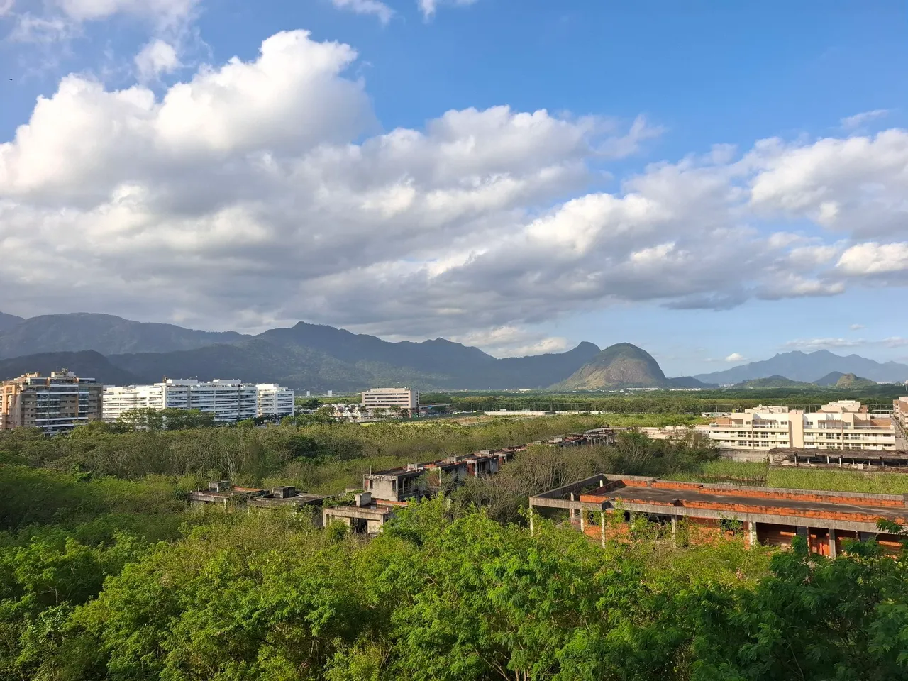 75 m² apartment with a washing machine and a mountain view — photo 5