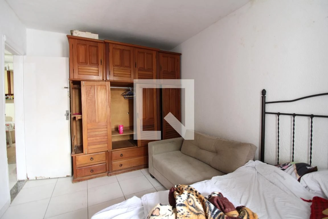 Furnished house with private garden and 2 bedrooms — photo 22